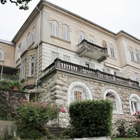Appartement Boutique Mia, Amazing Location With Parking Opatija